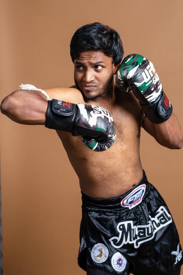 Coach Saif Thai Boxer